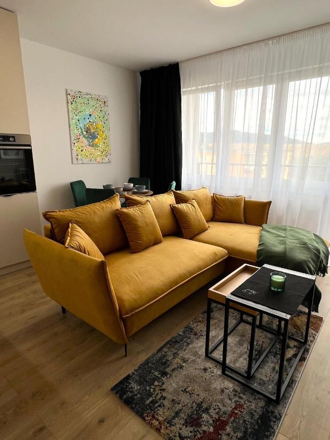 Cozy Stay Apartment Trencin Exterior photo